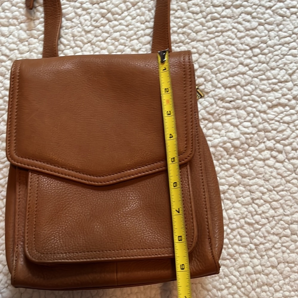 Fossil Crossbody - Picture 12 of 16